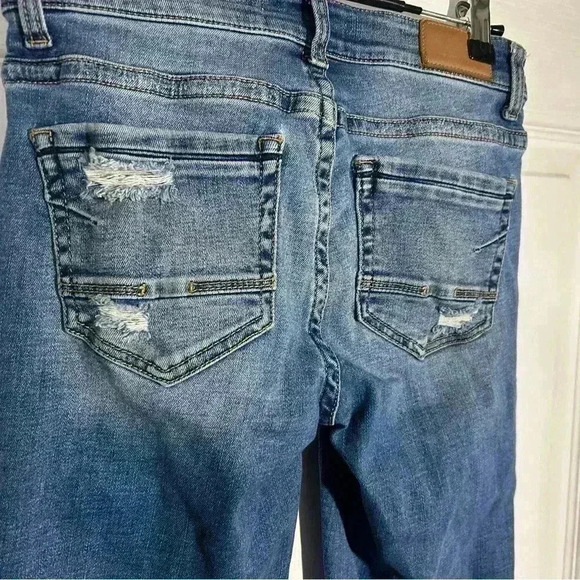 BKE Payton Universal Fit Mid Rise Bootcut Jeans. 23 x 29 1/2. Buckle Denim. - Picture 5 of 10